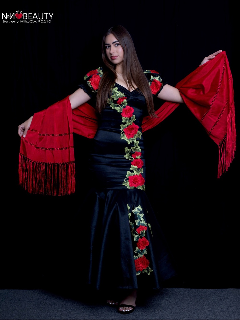 Black Satin Mermaid Dress with Red Rose Embroidery and Red Shawl - Picture 4 of 11